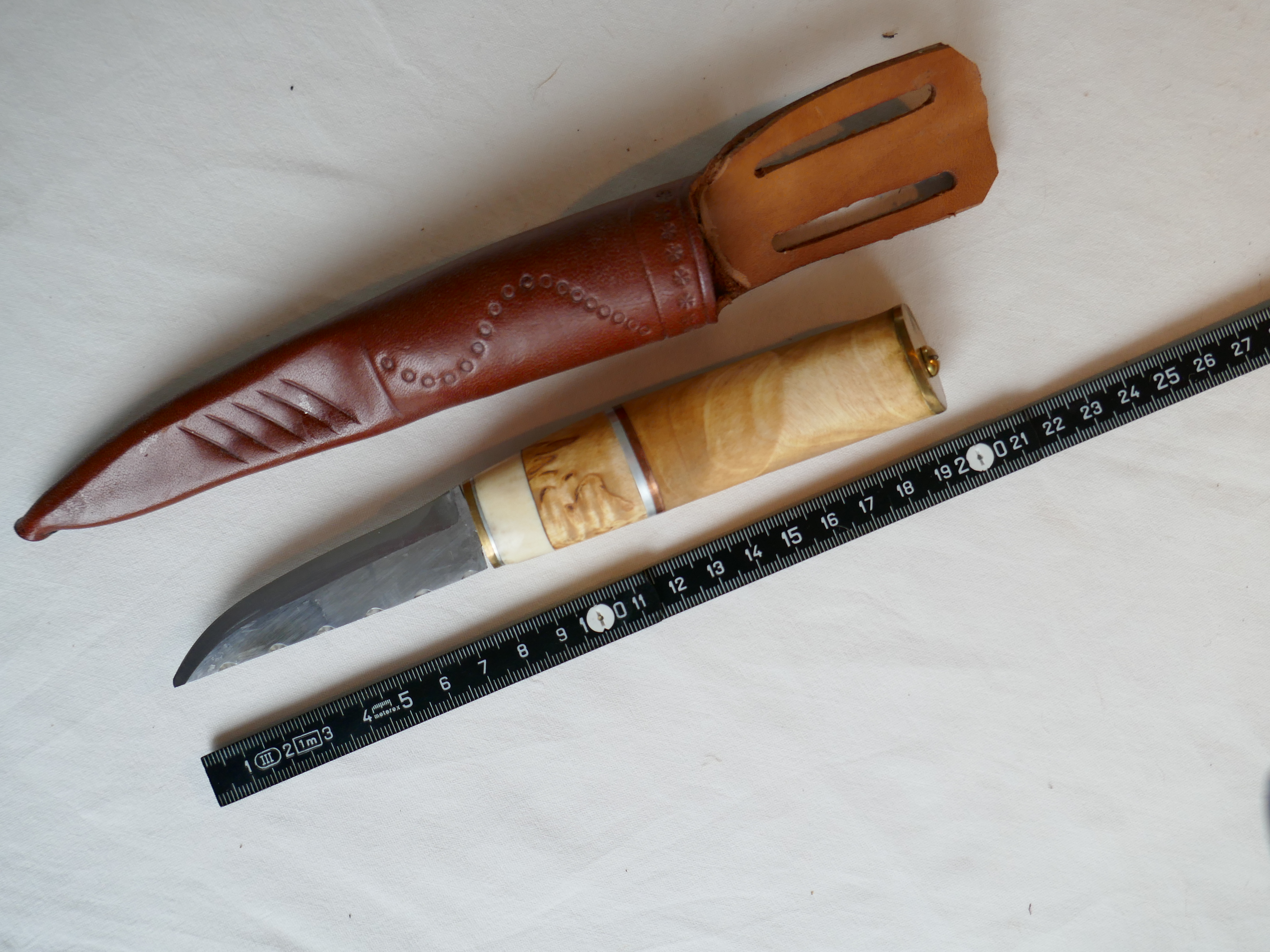 Kniv 17